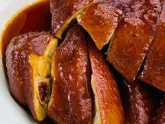 玫瑰豉油鸡（例）-东鑫记港式茶餐厅(南京东路店)