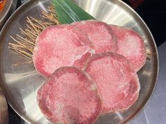 -草家酱蟹炭火烤肉店(珲春南路二店)