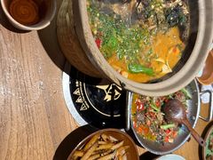 -吃饭皇帝大土家民族菜(正大广场店)