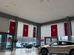 -TESLA 特斯拉(北京后沙峪特斯拉中心)