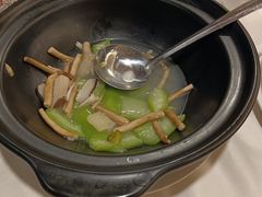 -万山楼海鲜酒家·二十三年老字号