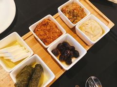 冷盘拼盘-Efes Turkish & Mediterranean Cuisine 艾菲斯餐厅(陆家嘴店)