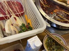-拈签一笑黄牛肉辣卤串串