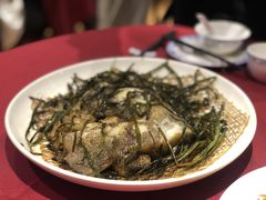 葱烤鸦片鱼头-老吉士酒家(天平路店)