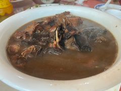 -明月食府(二区干二路店)