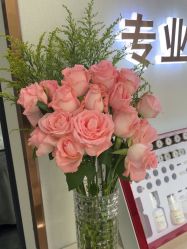 -苗方清颜专业祛痘·皮肤管理
