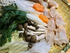 -綱元·海鲜豆捞(明州里店)