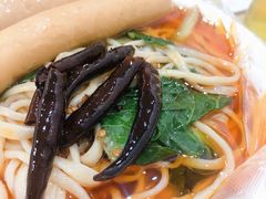 -丁记牛肉手擀板面