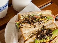 牛油果鸡胸肉蛋三文治-MIMO CAFE(沙头角店)