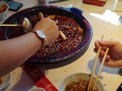 -何师傅美蛙鱼头(汉街店)