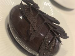 -潮一不贰·法式甜品·生日蛋糕·西式简餐(外滩店)