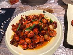 -巴厘龙虾·榜首油焖大虾(音乐学院·沿江酒馆店)