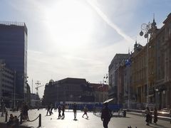 -耶拉契奇总督广场