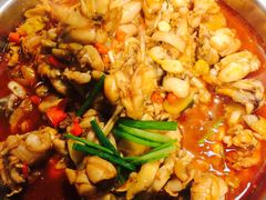 -昱龙大盆牛蛙馆(三兴街总店)