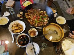 -富正毅三下锅·湘西韵味(天门山索道店)