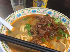 -金杨拉面王小吃面馆·牛三宝面·红烧牛肉粉