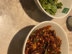 -绿草地·湘菜(酃湖师院店)