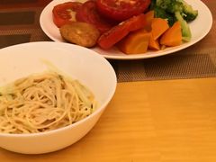-上海西藏大厦万怡自助餐厅(徐汇店)