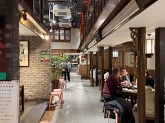 -魁盛居百年鲁菜馆(县西巷店)