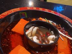 -三江两海老火锅(北京首店)