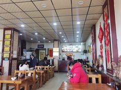 -任记七中刀削面(总店)