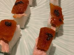 鱼子酱片皮鸭寿司-夜上海(新天地店)