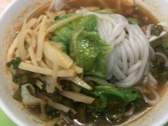-卓雅桂林米粉