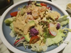 牛油果大虾沙拉-JUKEBOX玖部音乐餐厅(华侨城店)