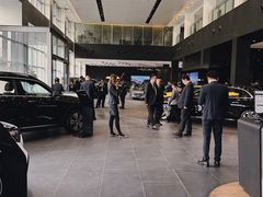 -奔驰上海利星(七宝店)