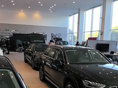 -上海永达奥诚奥迪4S店(申江路店)