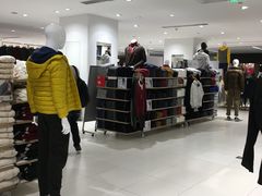 -优衣库(沈阳市府恒隆广场店)