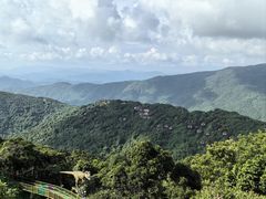 -三亚亚龙湾人间天堂鸟巢度假村