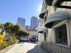 -月之旅·尊 高端月子会所(科馨别墅一店)