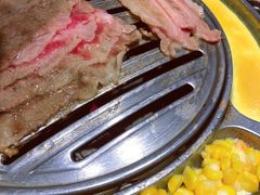 调味牛五花肉-青瓦炭韩潮烤肉(花园道店)