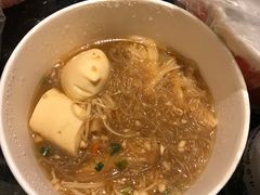 -吴山路夜市