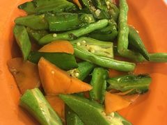 -明记烧鱼美味店