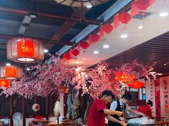 -那家老院子东北菜·饺子·小鸡炖蘑菇(艳华街店)