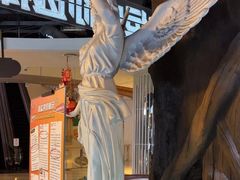 -暴风岛沉浸式体验馆(百联世纪店)