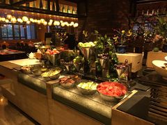 自助取餐区-OPEN開全日自助餐厅·牛肉火锅·海鲜(佛山希尔顿酒店)