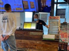 -兵哥豌豆面(雅颂居店)