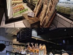 面包甜点陈列柜-黑草莓(重庆路店)