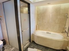 -舟山希尔顿酒店