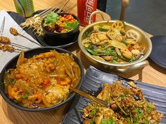 麻辣小龙虾盖饭-壹酒贰肉1926·深夜食堂(南京北街店)