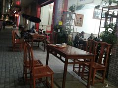 -子潇春庞牛腩粉(三大银行店)