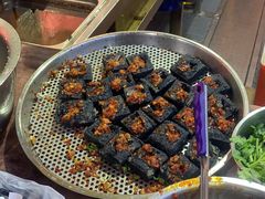 -黑色经典臭豆腐·湖南特产(太平街口店)