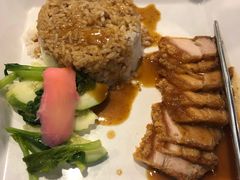 -Pier 21 (Terminal 21 Asok)