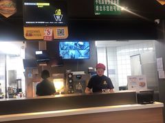 -麦当劳(潮南峡山得来速店)