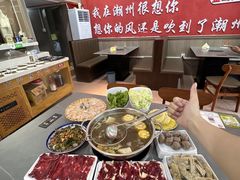 -官塘陈记鱼生·潮汕砂锅粥·牛肉火锅(潮枫路总店)