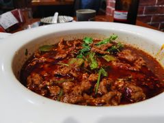 十二道锋味水煮牛肉-盛世盐帮·自贡特色(总店)