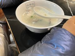 -伍湛记 · 广州老字号(龙津中路店)